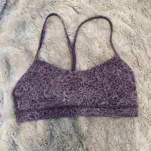 Lululemon flow y bra purple and white floral design size 8